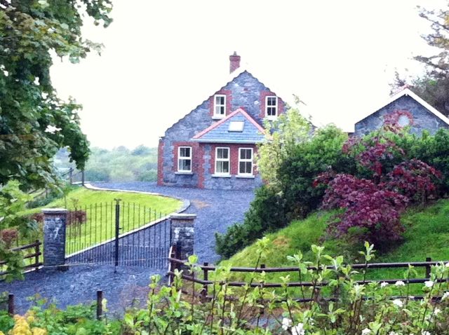 moaghcottage,  Ardara